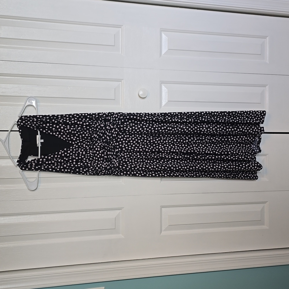 Jones Studio Sleeveless Dress